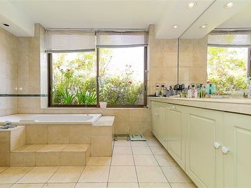 Departamento en Venta en El Golf
