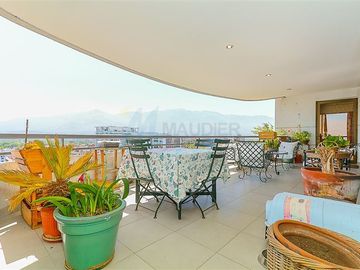 Departamento en Venta en El Golf