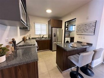 CASA EN VENTA EN LA RESERVA / GARCIA
