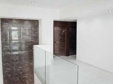 Casa en Venta Residencial La Cima