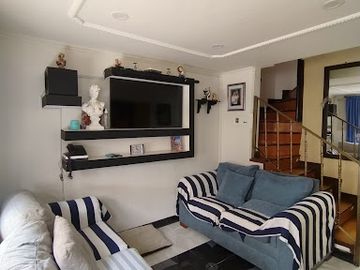 VENTA de CASAS en BOGOTA
