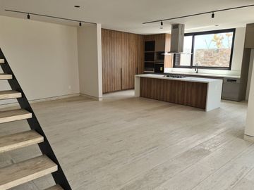 Tu nuevo hogar en Lomas del Campanario Norte te espera. Diseño de Autor