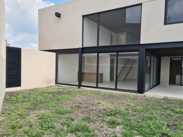 Tu nuevo hogar en Lomas del Campanario Norte te espera. Diseño de Autor