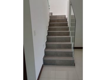 CASA EN VENTA EN PACHUCA FRACC RESIDENCIAL MONTE OLIMPO