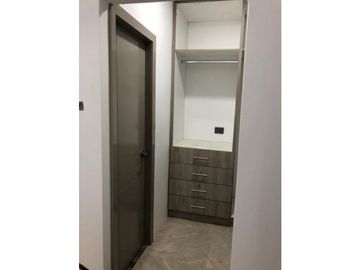 CASAS INDEPENDIENTES CON PISCINA EN VENTA SECTOR SUR DE MANTA