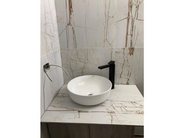 CASAS INDEPENDIENTES CON PISCINA EN VENTA SECTOR SUR DE MANTA