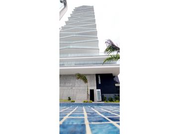 En venta departamento de lujo edificio Skorpios Manta Ecuador.