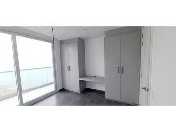 En venta departamento de lujo edificio Skorpios Manta Ecuador.