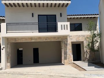 Casa nueva en venta en el Barrial