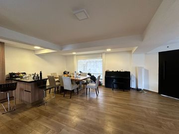 Casa en venta en Av. Centenario y Bosques de Tarango