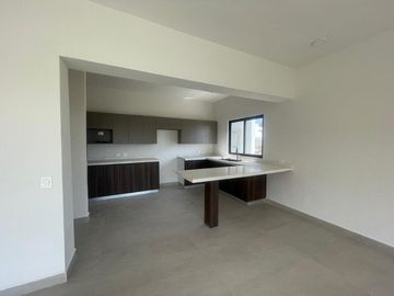 Excelente casa en Alamo Sur (Carretera Nacional)