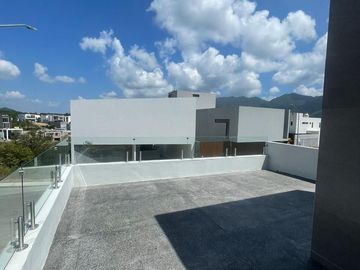 Excelente casa en Alamo Sur (Carretera Nacional)