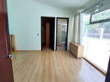 CASA EN VENTA - LOMAS COUNTRY CLUB