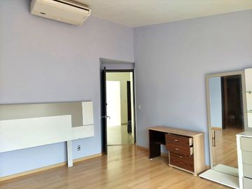 CASA EN VENTA - LOMAS COUNTRY CLUB