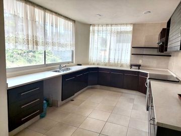 CASA EN VENTA - LOMAS COUNTRY CLUB