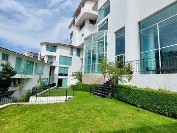 CASA EN VENTA - LOMAS COUNTRY CLUB