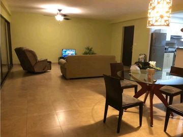VENTA DE APARTAMENTO DE PLAYA EN PUNTA BARCO, AMPLIO Y MUCHA SEGURIDAD