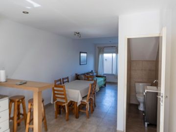 Dúplex en venta de 2 dormitorios c/ cochera en Monte Hermoso