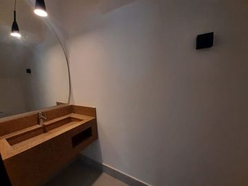 VENTA DE CASA EN ALTARES RESIDENCIAL CARRETERA NACIONAL SANTIAGO