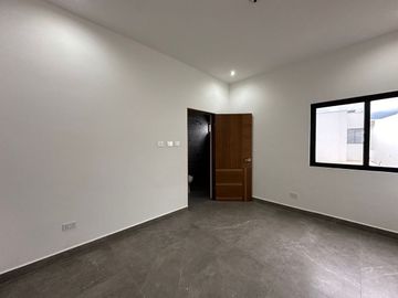 VENTA DE CASA EN ALTARES RESIDENCIAL CARRETERA NACIONAL SANTIAGO
