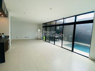 CASA EN VALLE DE CUMBRES PREMIERE
