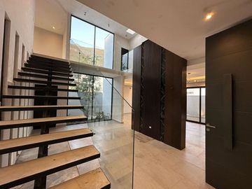 VENTA DE CASA EN CASTAÑOS DEL VERGEL CARRETERA NACIONAL