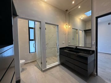 VENTA DE CASA EN CASTAÑOS DEL VERGEL CARRETERA NACIONAL