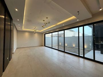 VENTA DE CASA EN CASTAÑOS DEL VERGEL CARRETERA NACIONAL