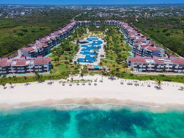 VENTA DE DEPARTAMENTOS FRENTE A PLAYA EN PLAYA DEL CARMEN.