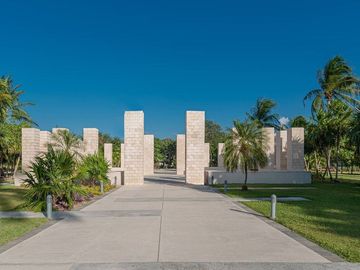VENTA DE DEPARTAMENTOS FRENTE A PLAYA EN PLAYA DEL CARMEN.