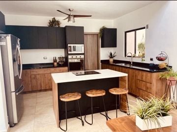 CASA EN VENTA VALLE DE CUMBRES PREMIERE