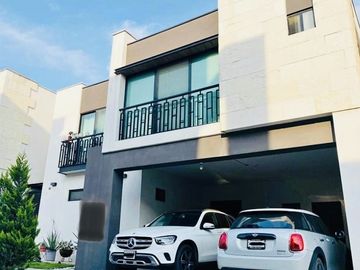 CASA EN VENTA VALLE DE CUMBRES PREMIERE