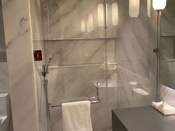 VENTA DE DEPARTAMENTOS EN TORRE EXCLUSIVA  SAN PEDRO GARZA GARCIA