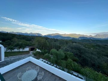 VENTA DE QUINTA/CASA EN CIENEGUILLA SANTIAGO NUEVO LEON