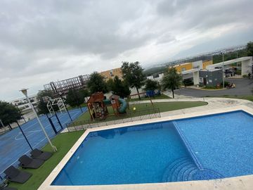 CASA EN VENTA EN CUMBRES ALLEGRO
