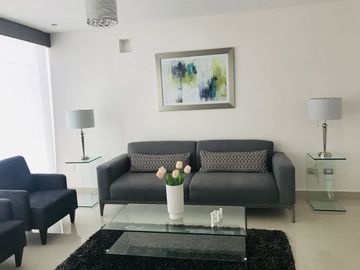 CASA EN VENTA EN CUMBRES ALLEGRO