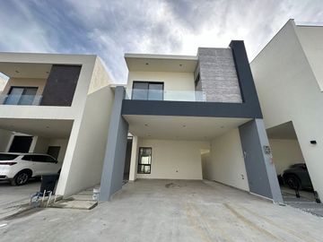 VENTA DE CASA EN LOS RODRIGUEZ CARRETERA NACIONAL SANTIAGO, N.L.