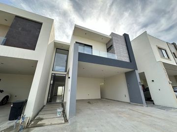 VENTA DE CASA EN LOS RODRIGUEZ CARRETERA NACIONAL SANTIAGO, N.L.