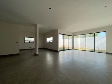 VENTA DE CASA EN SANTA ISABEL CARRETERA NACIONAL