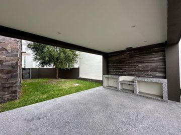 VENTA DE CASA EN LA HERRADURA CARRETERA NACIONAL