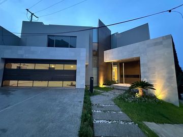 CASA EN VENTA EN VILLA MONTAÑA SAN PEDRO GARZA GARCIA