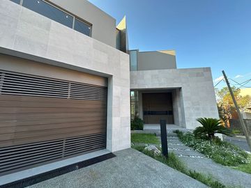 CASA EN VENTA EN VILLA MONTAÑA SAN PEDRO GARZA GARCIA