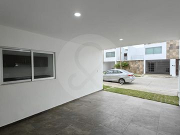 Real de Palmas  Casa en venta en Villahermosa Centro