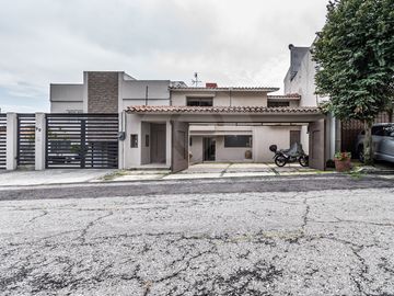 Casa en venta en Paseo de las Lomas