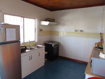 Excelente Oportunidad de Inversión, Hospedería en El Quisco centro