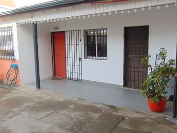 Excelente Oportunidad de Inversión, Hospedería en El Quisco centro