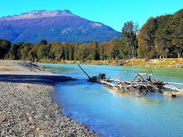 Patagonia, Hermosa parcela orilla del rio Murta