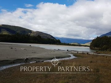 Patagonia, 600ha  campo a orillas rio Murta