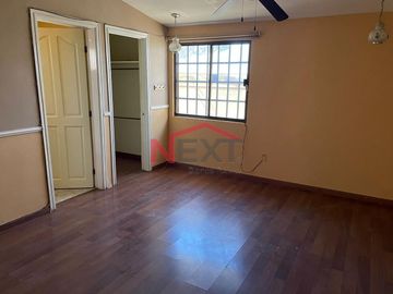 RESIDENCIA EN VENTA AL SUR