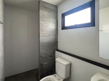 3 stories TownHouse in Malada Maz